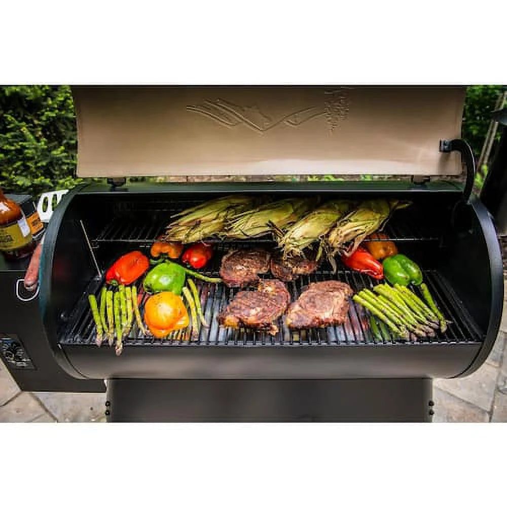 Bronze Pellet Grill with Cover O214178