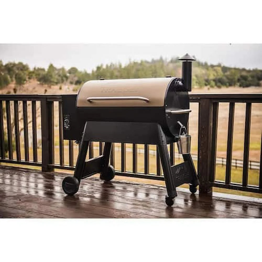 Bronze Pellet Grill with Cover O214178